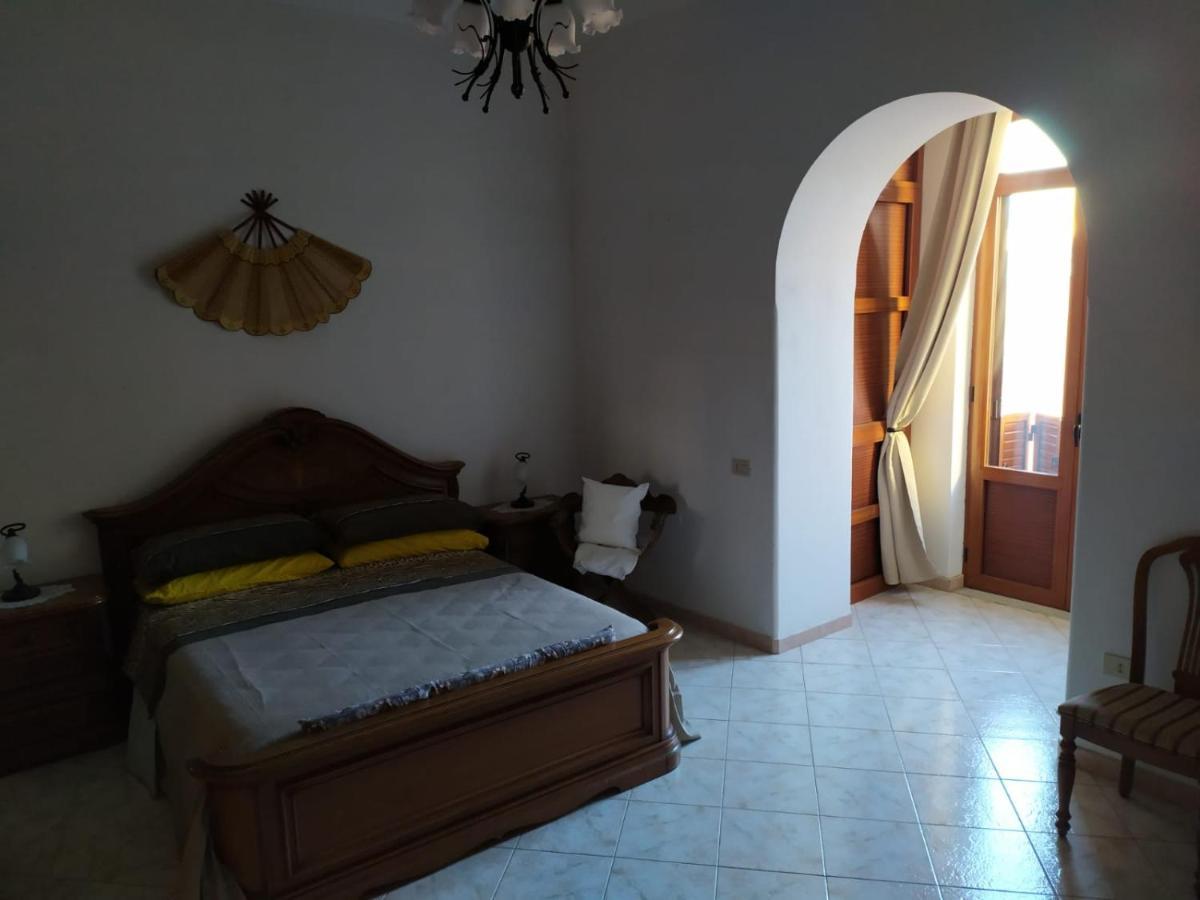 Dimora Letizia -Apartment بروسيدا المظهر الخارجي الصورة