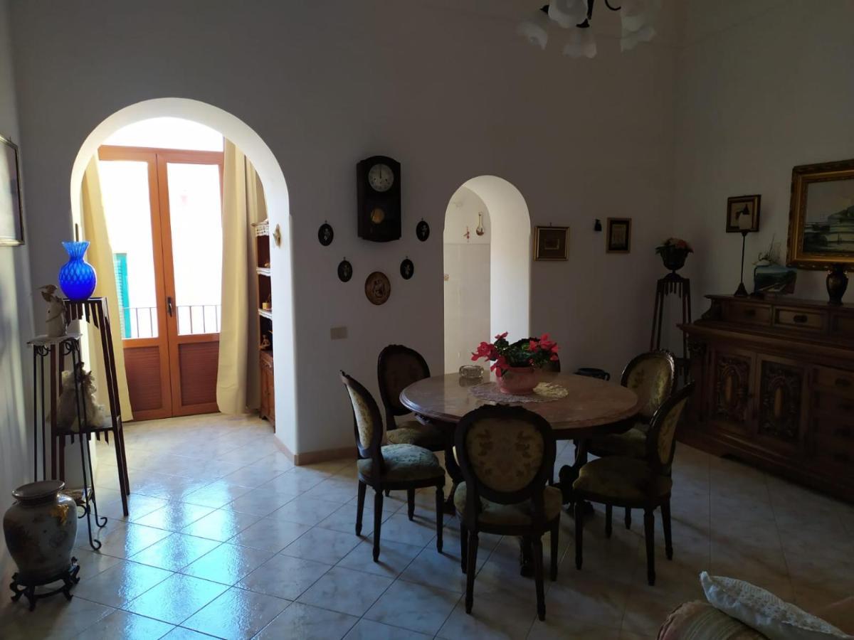 Dimora Letizia -Apartment بروسيدا المظهر الخارجي الصورة